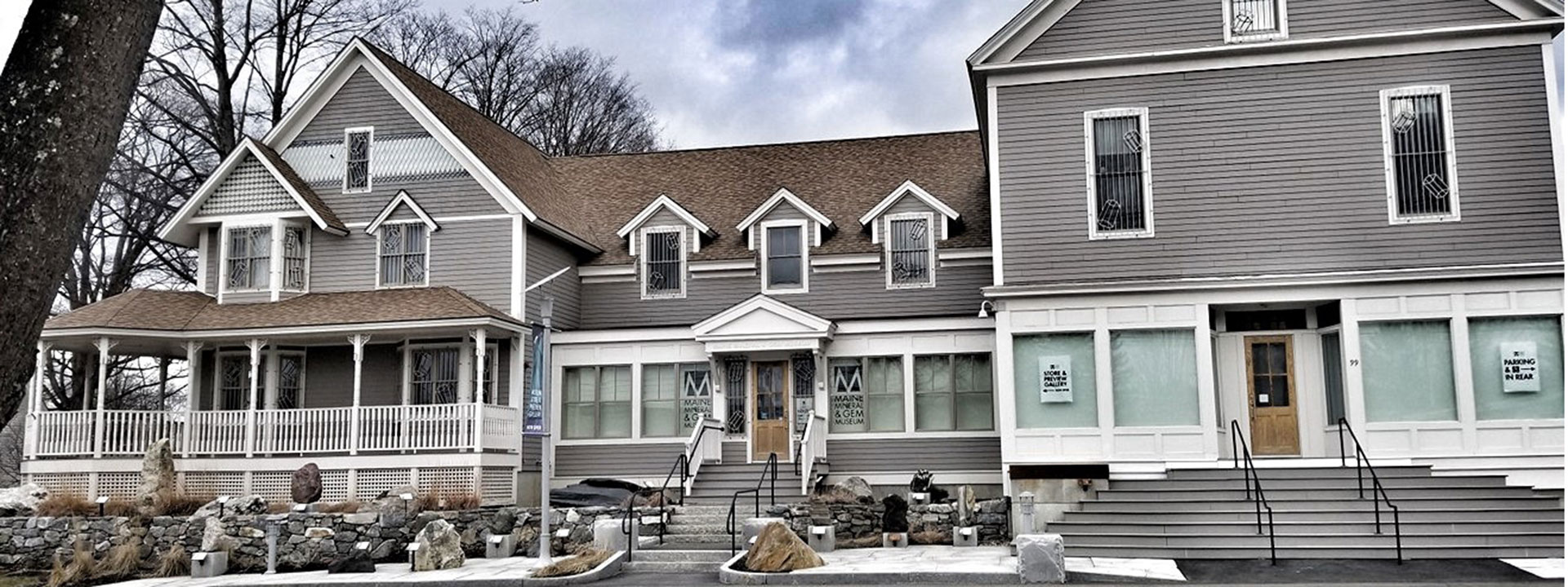 House and Handrails